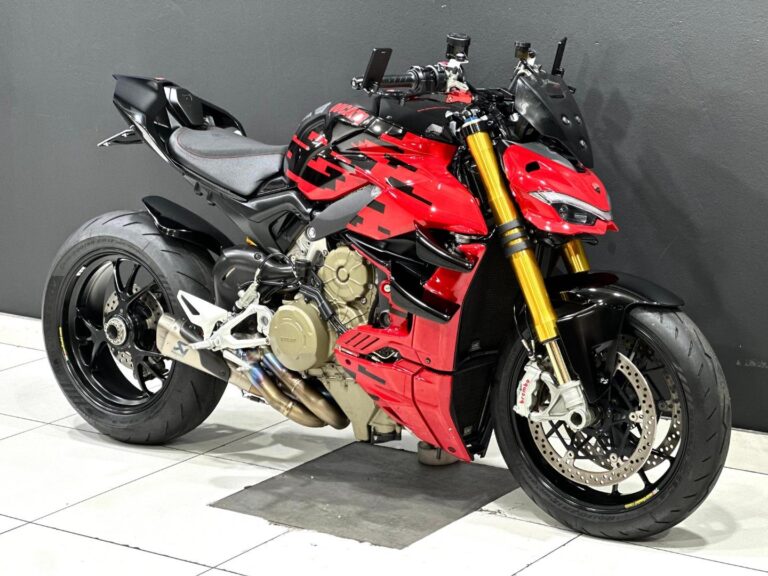 2020 Ducati STREETFIGHTER V4S
