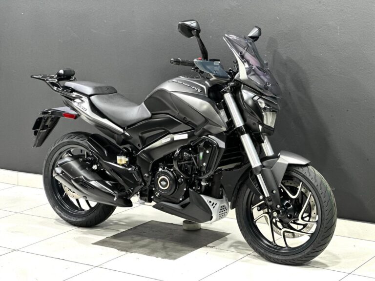 2025 Bajaj Dominar DS400