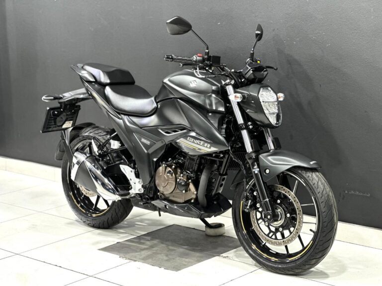 2025 Suzuki GSX 250D