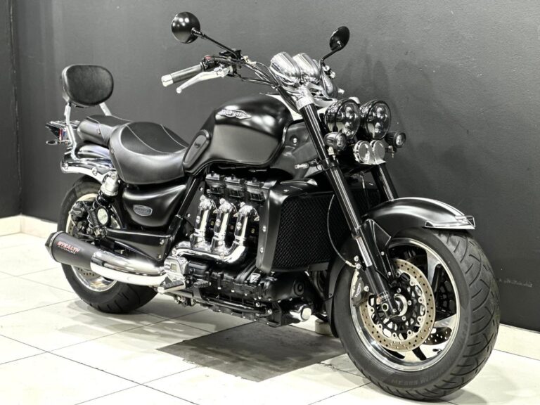 2016 Triumph ROCKET 3 Roadster