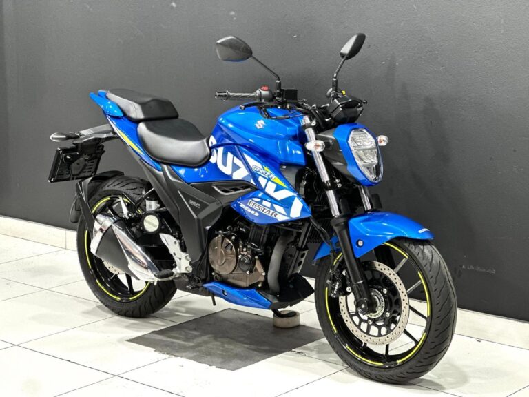 2022 Suzuki GSX 250D