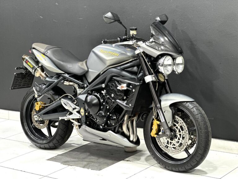 2009 Triumph Street Triple 675