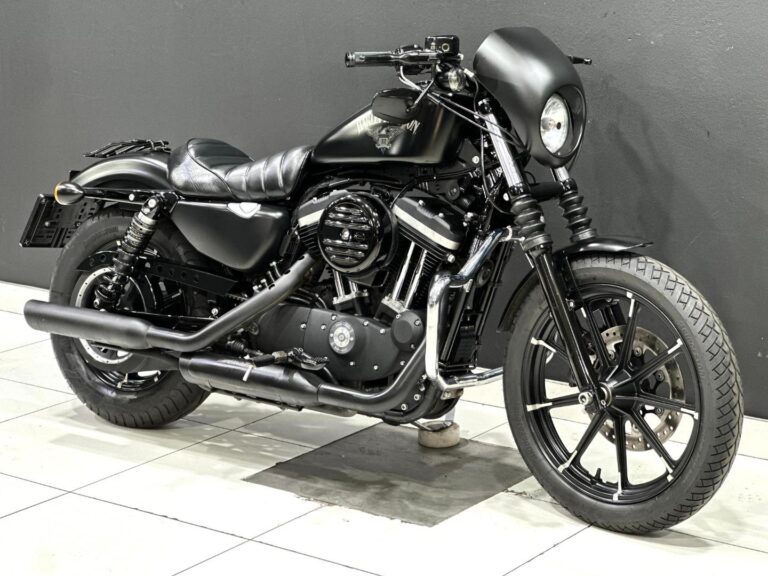 2016 Harley-Davidson Sportster 883 Iron