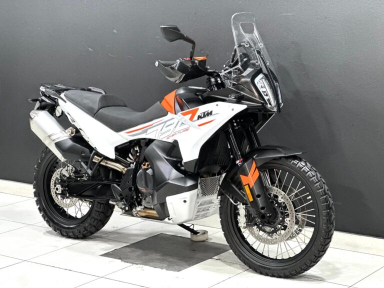 2024 KTM 790 Adventure