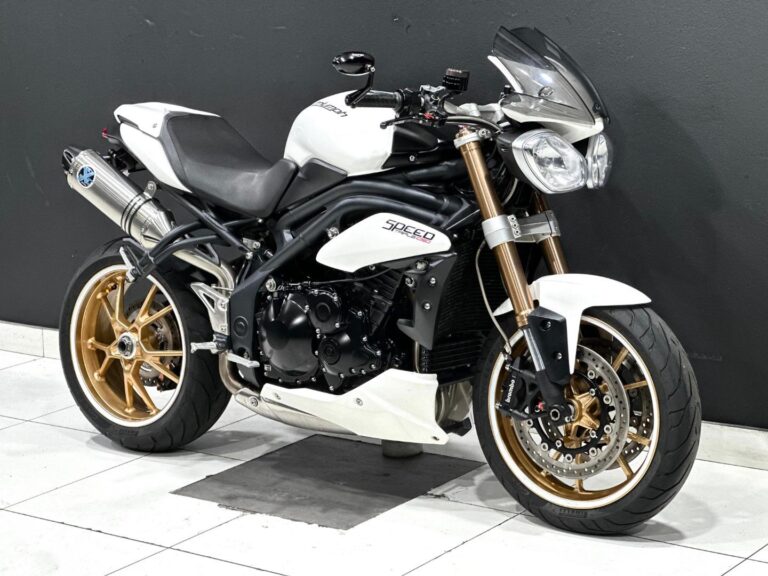 2012 Triumph Speed Triple 1050