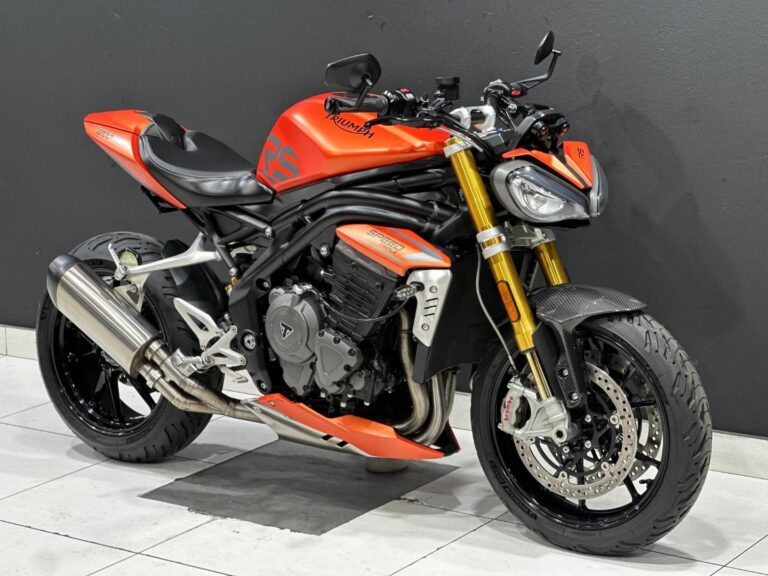 2023 Triumph Speed Triple 1200 RS