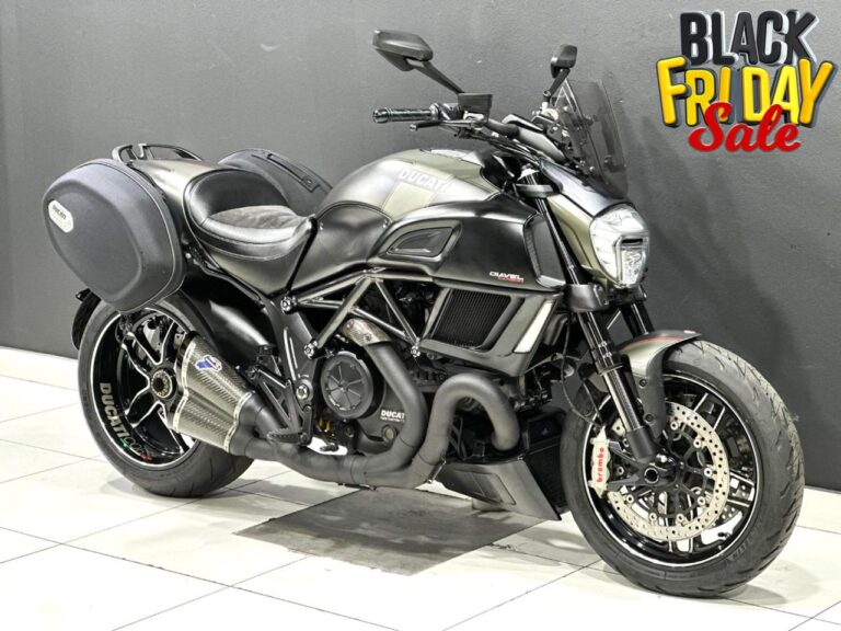 2016 Ducati Diavel CARBON