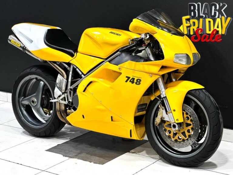 2002 Ducati 748