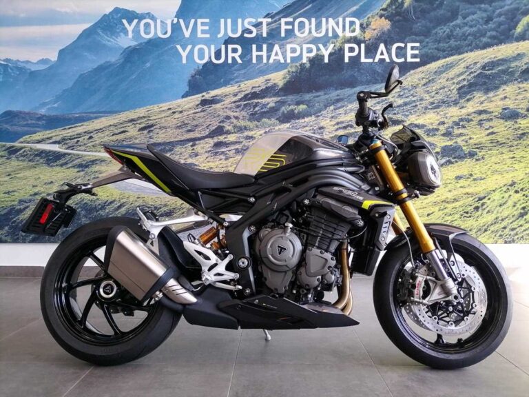 2025 Triumph Speed Triple 1200 RS Triple 1200 RS