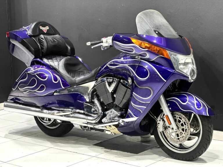 2008 Victory Vision Touring