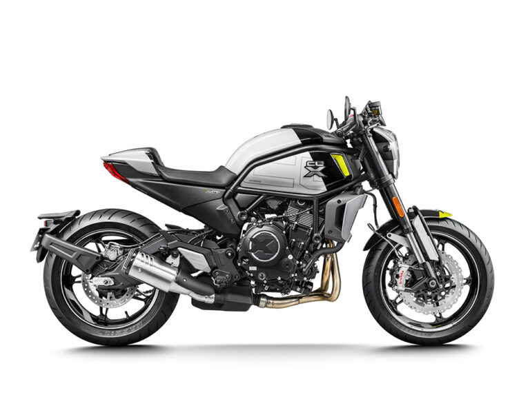 CFMOTO 700CL-X SPORT