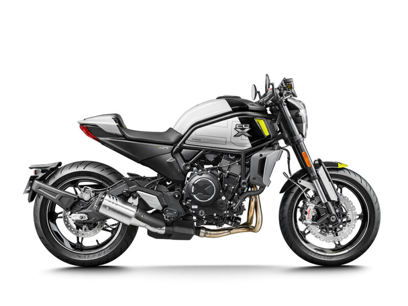 CFMOTO 700CL-X SPORT