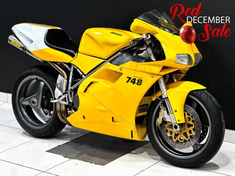 2002 Ducati 748