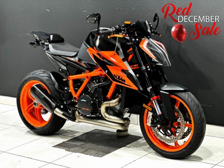 2020 KTM 1290 SUPERDUKE R