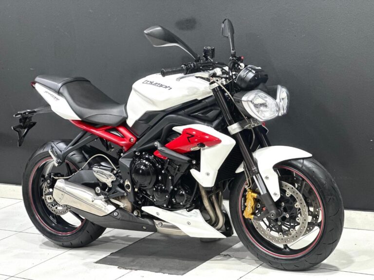 2013 Triumph Street Triple R 675