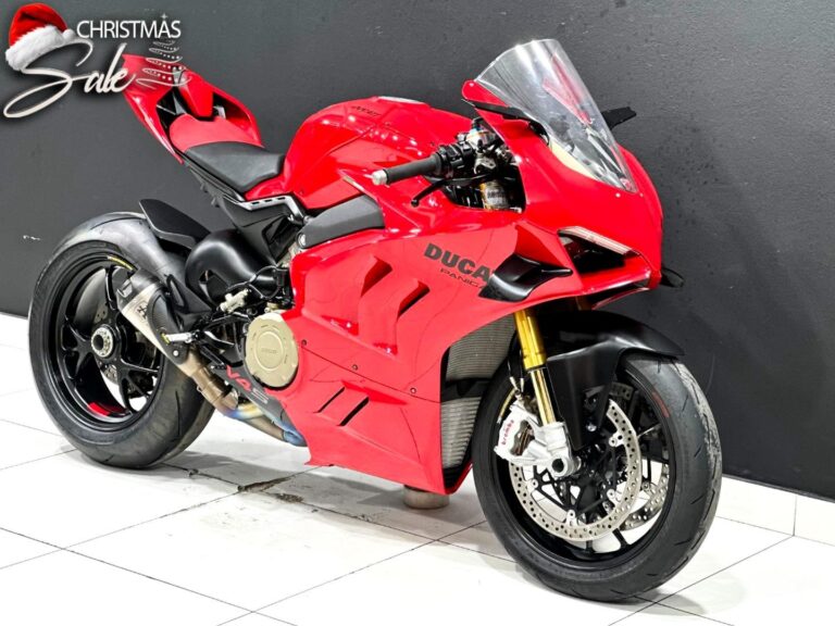 2024 Ducati Panigale V4S