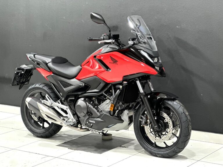 2026 Honda NC 750 DCT