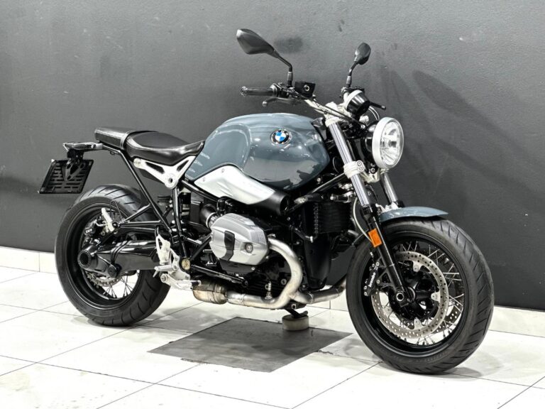 2020 BMW RNinet