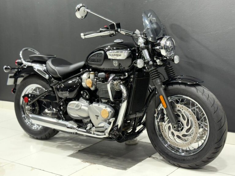 2021 Triumph Bonneville SPEED MASTER
