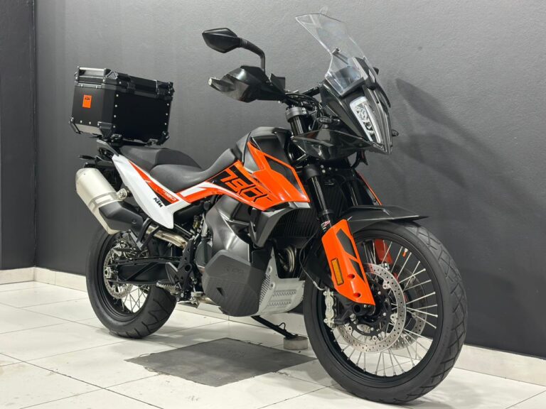 2019 KTM 790 Adventure