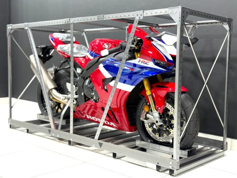2026 Honda CBR1000RR-R Fireblade SP