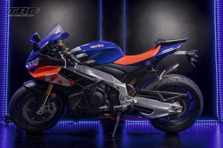 2024 Aprilia RSV4 1100 Factory