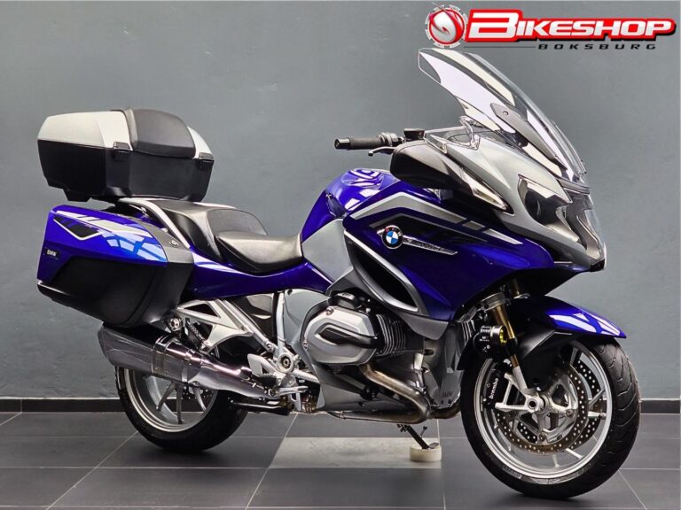 2015 BMW R1200 RT LC