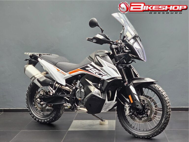 2019 KTM 790 Adventure