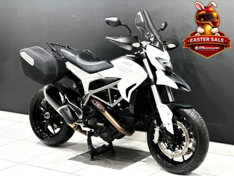 2015 Ducati HyperStrada 821