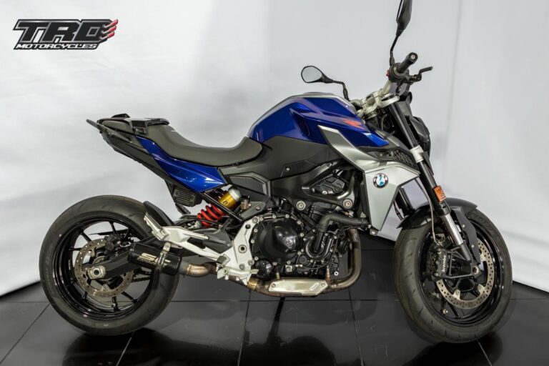 2021 BMW F900 R