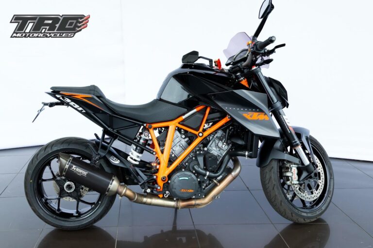 2017 KTM 1290 SUPER DUKE R