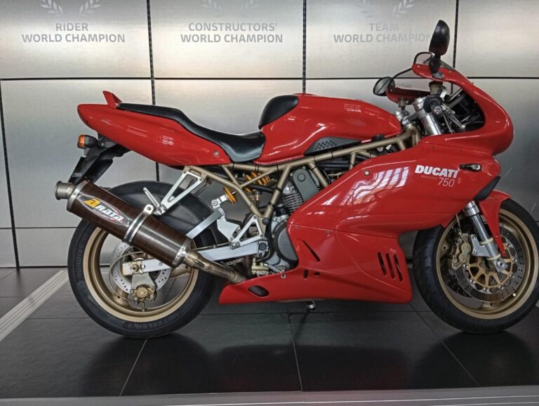 2000 Ducati 750 Super Sport