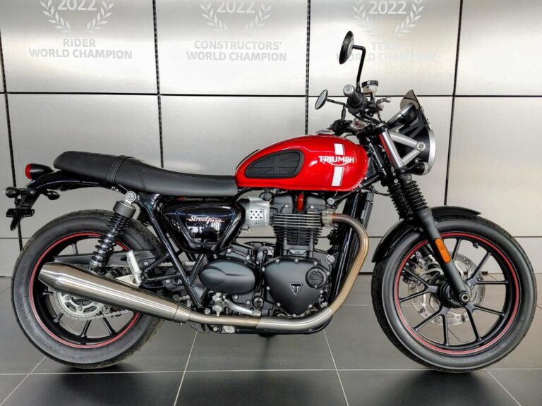 2016 Triumph Street TWIN