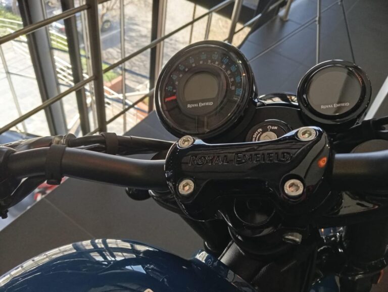 2026 Royal Enfield SHOTGUN 650