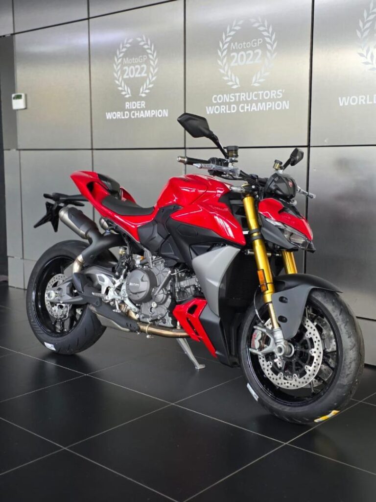 2026 Ducati STREETFIGHTER V2 S