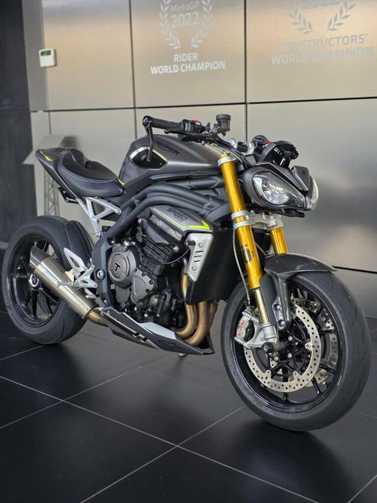 2022 Triumph Speed Triple 1200 RS