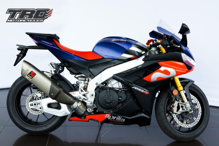 2024 Aprilia RSV4 1100 Factory