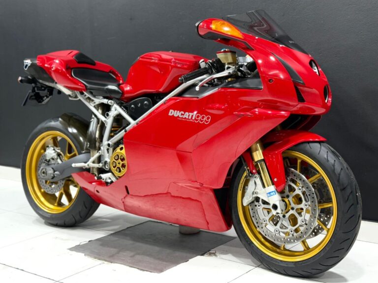2004 Ducati 999