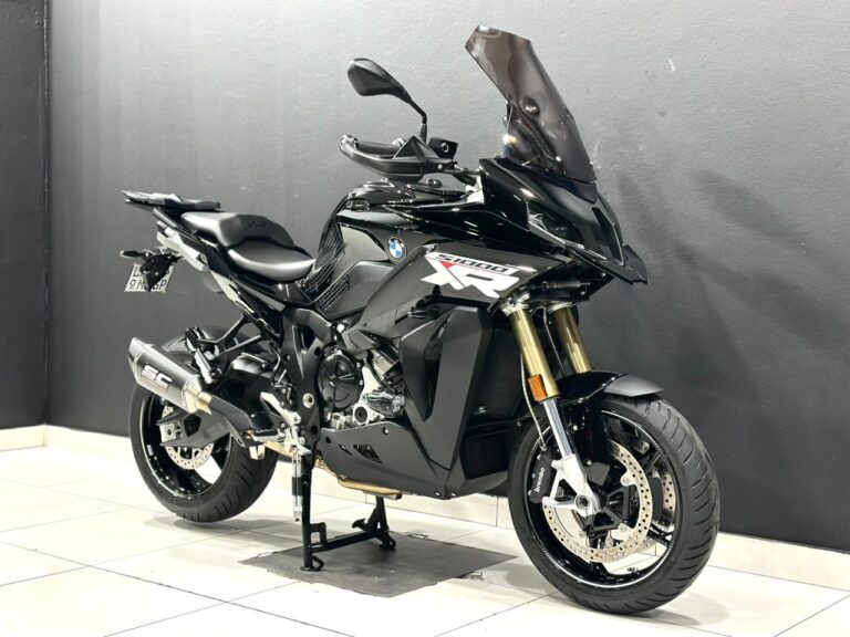 2024 BMW S1000 XR