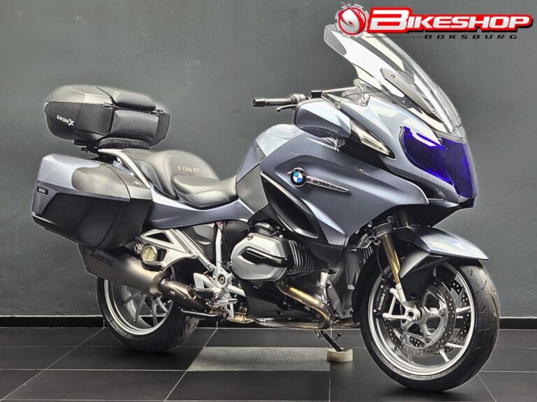 2015 BMW R1200 RT LC