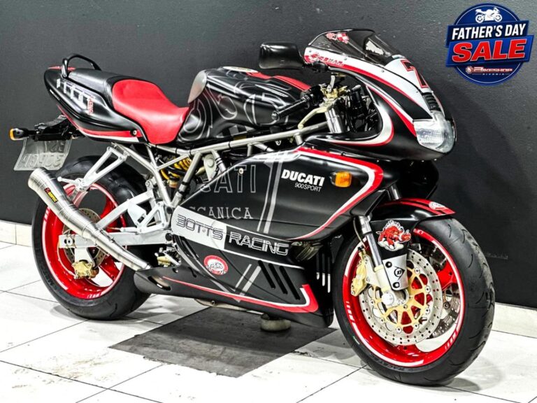2012 Ducati 900 Sport