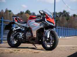 QJMOTOR SRK 450 RR: The Lost Art of the Small Supersport