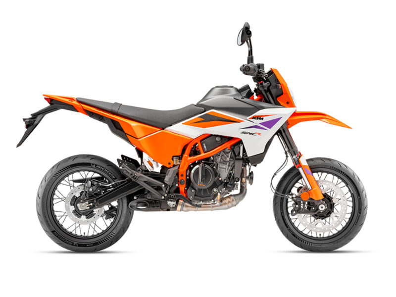 KTM 390 SMC R KTM 390 SMC R