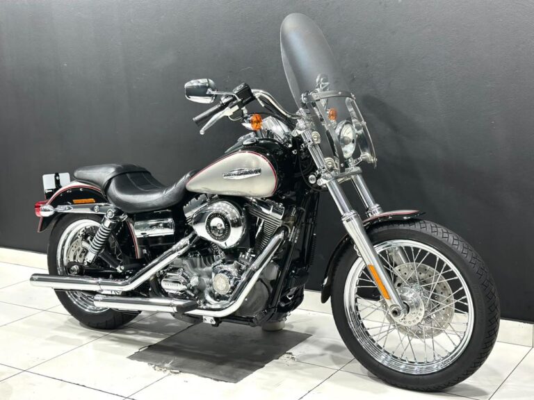2010 Harley-Davidson DYNA SUPER GLIDE CUSTOM
