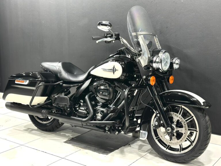 2017 Harley-Davidson ROAD KING Police Edition