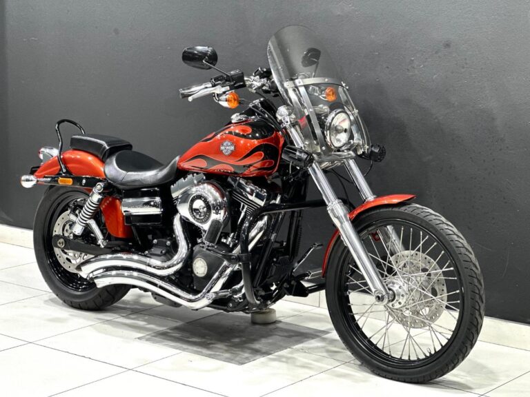 2011 Harley-Davidson DYNA WIDE GLIDE