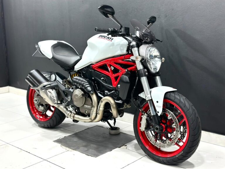 2016 Ducati MONSTER 821