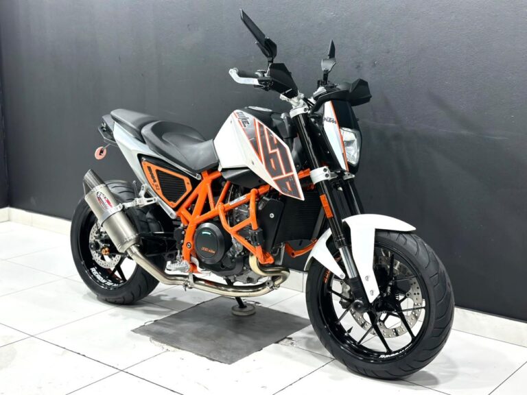 2014 KTM 690 Duke