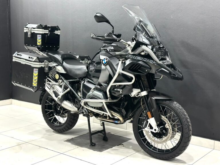 2017 BMW R1200 GS Adventure Triple Black