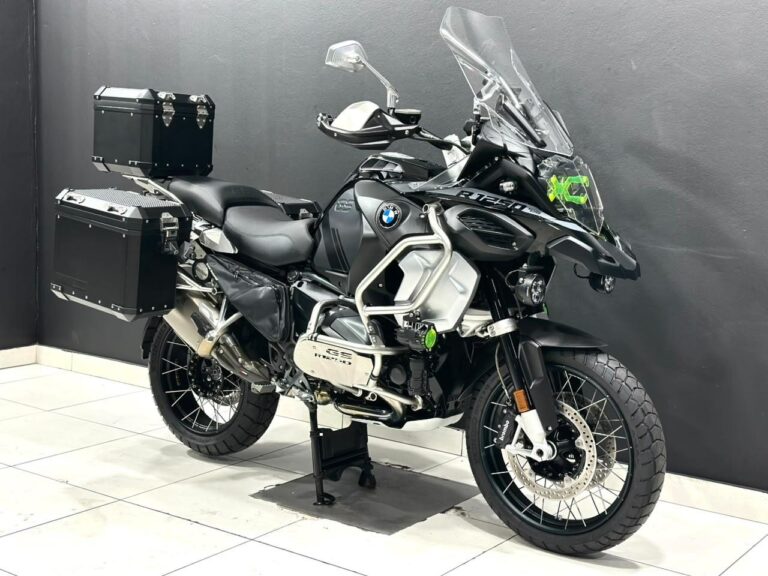 2022 BMW R1250 GS Adventure Triple Black